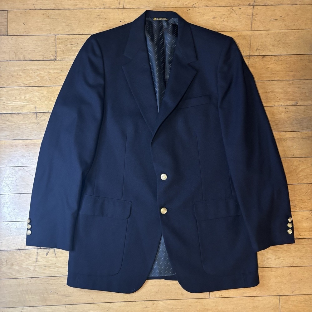Navy Wool Blazer Two-Button Gold Buttons Notch Lapel Inner Pockets 42R